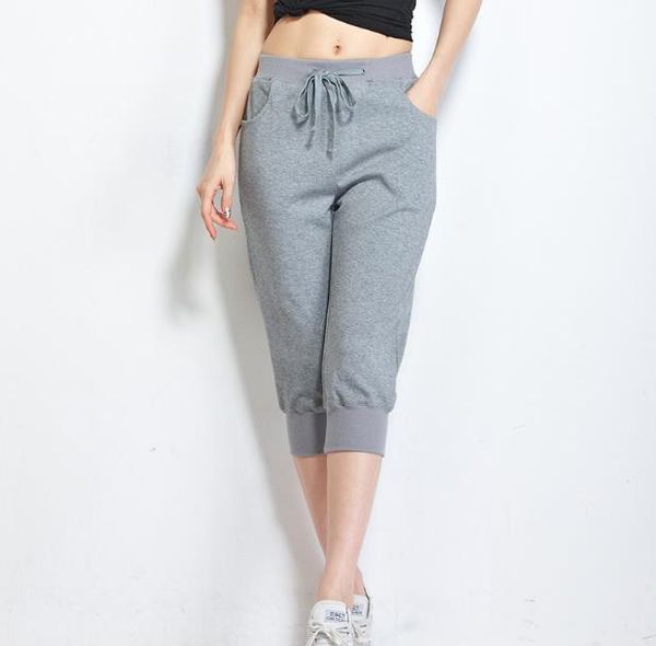 2020 loose summer calf length female harem pants plus size black trousers for women sportwear joggers sweat pants ladies rq86, Black;white
2020 loose summer calf length female harem pants plus size black trousers for women sportwear joggers sweat pants ladies rq86, Black;white