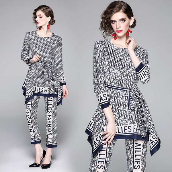 letters printed coffee brown two-piece round neck long sleeve with irregular straight leg hem t-shirt mx190929 fashion 2020 new, White
letters printed coffee brown two-piece round neck long sleeve with irregular straight leg hem t-shirt mx190929 fashion 2020 new, White