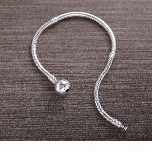 2017 осень стиль authentic 925-sterling silver-moment серебряный браслет с starry sky застежка для женщин урожай подарков, Black
2017 осень стиль authentic 925-sterling silver-moment серебряный браслет с starry sky застежка для женщин урожай подарков, Black