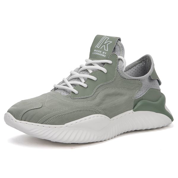 running shoes men breathable mesh jogging sneakers men gym sneakers male training fashion multicolor stitching sports footwear
running shoes men breathable mesh jogging sneakers men gym sneakers male training fashion multicolor stitching sports footwear