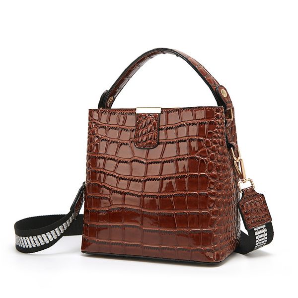 luxury handbags women fashion bucket bags 2020 female crocodile leather shoulder bag handbag for women alligator pattern crossbody hand bags
luxury handbags women fashion bucket bags 2020 female crocodile leather shoulder bag handbag for women alligator pattern crossbody hand bags