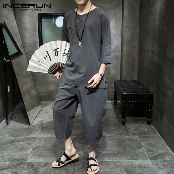 2020 китайский стиль мужчину наборы solid streetwear 3/4 рукава теленок длина брюки 2 шт урожай хлопок повседневных мужских костюмов incerun, Gray
2020 китайский стиль мужчину наборы solid streetwear 3/4 рукава теленок длина брюки 2 шт урожай хлопок повседневных мужских костюмов incerun, Gray