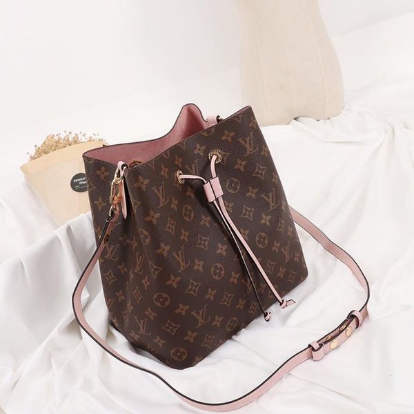 fashion design womens bags leather bucket bag handbag drawstring lady shoulder bags luxury messenger crossbody bags drop ship
fashion design womens bags leather bucket bag handbag drawstring lady shoulder bags luxury messenger crossbody bags drop ship