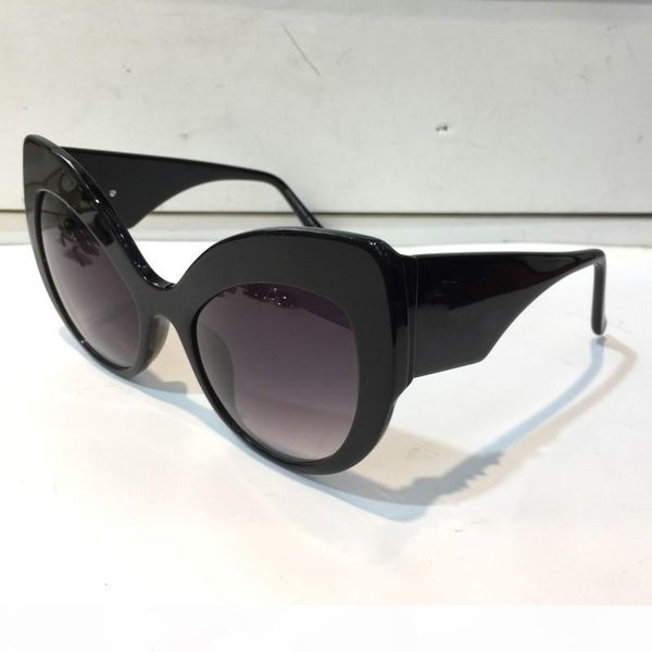 luxury 80123 sunglasses for women baroque style cat eye frame designer sunglasses italian designer gold plated butterfly frame with case, White;black
luxury 80123 sunglasses for women baroque style cat eye frame designer sunglasses italian designer gold plated butterfly frame with case, White;black