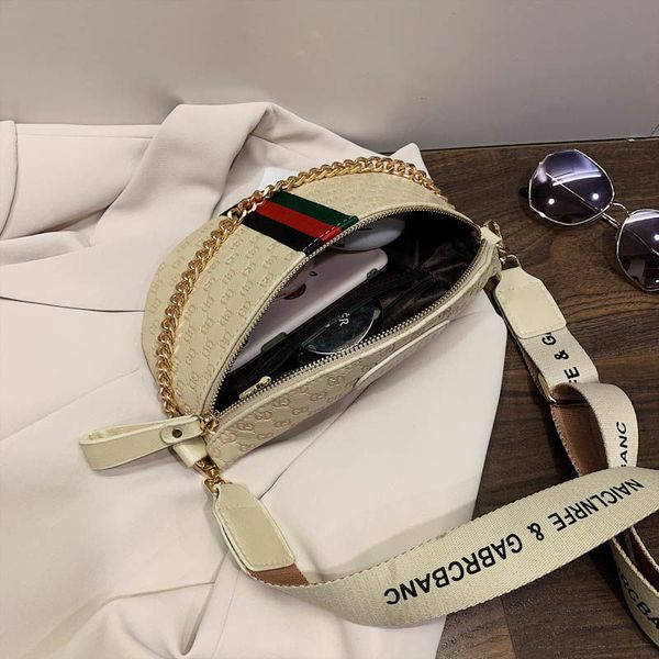 новая сплошной цвета кожи pu crossbody сумка для женщин 2020 летней сети дизайнера леди путешествия плеча сумки
новая сплошной цвета кожи pu crossbody сумка для женщин 2020 летней сети дизайнера леди путешествия плеча сумки