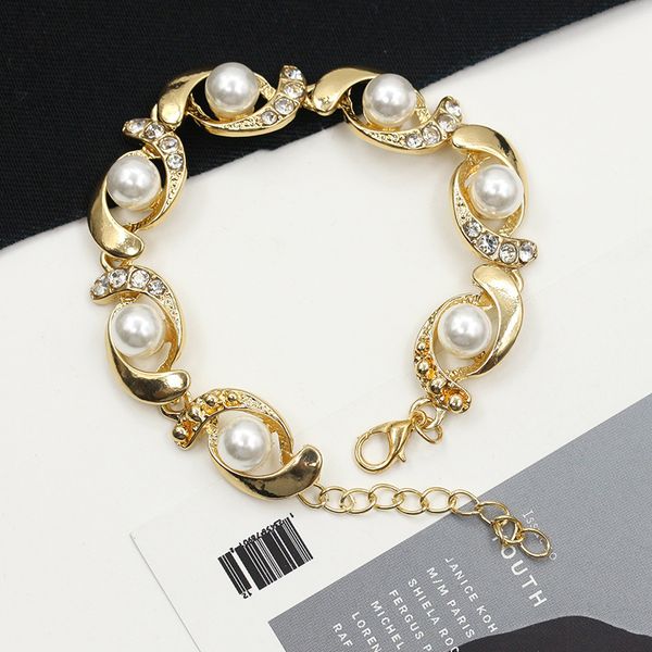 sumeng brand new imitation pearl bracelet women fashion trendy gold silver color chain crystal bracelet alloy adjustable 2020, Golden;silver
sumeng brand new imitation pearl bracelet women fashion trendy gold silver color chain crystal bracelet alloy adjustable 2020, Golden;silver