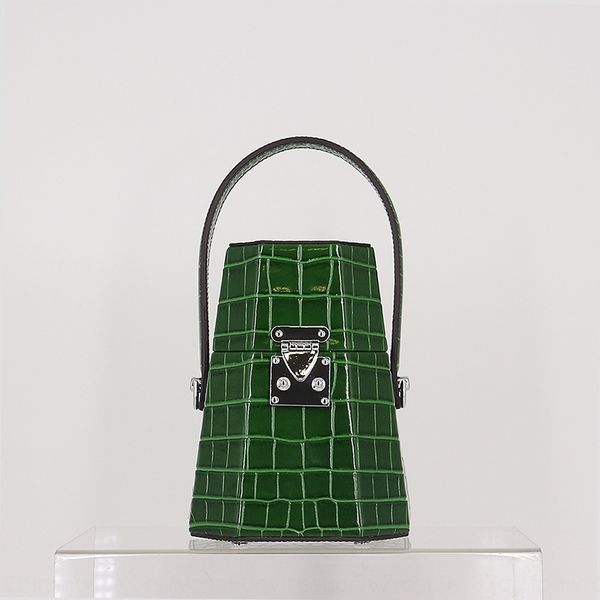 first layer cowhide sheepskin silver hand hand eiffel tower hand bag real leather women's bag 2020 new niche designer y home, White
first layer cowhide sheepskin silver hand hand eiffel tower hand bag real leather women's bag 2020 new niche designer y home, White
