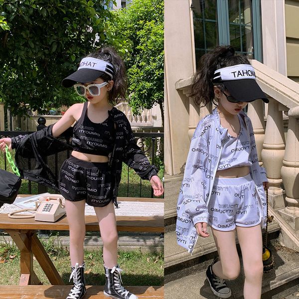 3 pcs girls street wear jazz dance costume hip hip dance set kids black white rave outfit crop designer clothes jl1148, Black;red
3 pcs girls street wear jazz dance costume hip hip dance set kids black white rave outfit crop designer clothes jl1148, Black;red