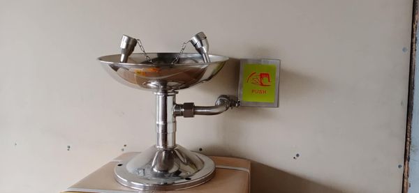 deskeyewash stainless steel 304 emergency laboratory double mouth flusher eyewash machine eyewash
deskeyewash stainless steel 304 emergency laboratory double mouth flusher eyewash machine eyewash