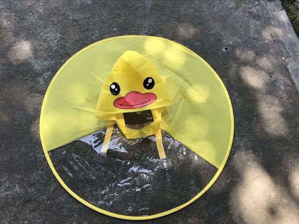 little yellow duck children's ufo raincoat kindergarten rainy day artifact eva tiktok same umbrella umbrella style, Red;brown
little yellow duck children's ufo raincoat kindergarten rainy day artifact eva tiktok same umbrella umbrella style, Red;brown