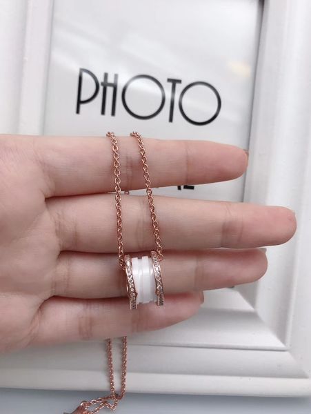 korean version of the spring classic black and white ceramic necklace male and female couple titanium steel rose gold plated wild clavicle, Silver
korean version of the spring classic black and white ceramic necklace male and female couple titanium steel rose gold plated wild clavicle, Silver