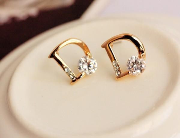5pairs lot a grade zircon studs gold plate golden big letter d earrings famous star lady earring stud e0054, Golden;silver
5pairs lot a grade zircon studs gold plate golden big letter d earrings famous star lady earring stud e0054, Golden;silver