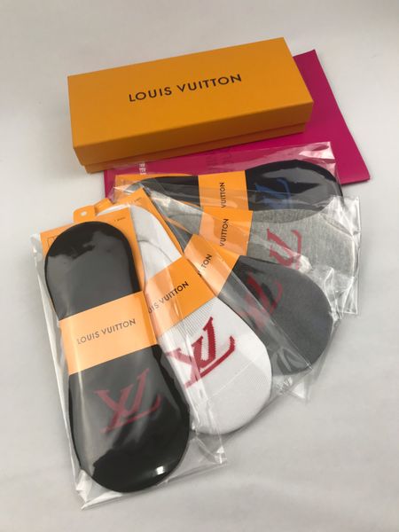 new sport socks nesign cotton couple luxury designer athletic socks for womens fashion cotton letters print splice breathable, Black
new sport socks nesign cotton couple luxury designer athletic socks for womens fashion cotton letters print splice breathable, Black