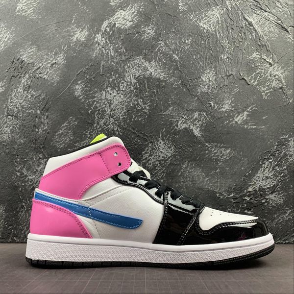 1s mid white black cyber pink sneakers skateboard basketball shoes sneaker trainer running trainers kids youth men women factory
1s mid white black cyber pink sneakers skateboard basketball shoes sneaker trainer running trainers kids youth men women factory