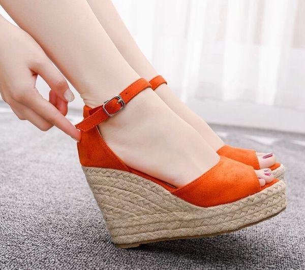 women 2020 new women's straw wedges with fishmouth sandals platform platform sponge cake with single button roman shoes, Black
women 2020 new women's straw wedges with fishmouth sandals platform platform sponge cake with single button roman shoes, Black