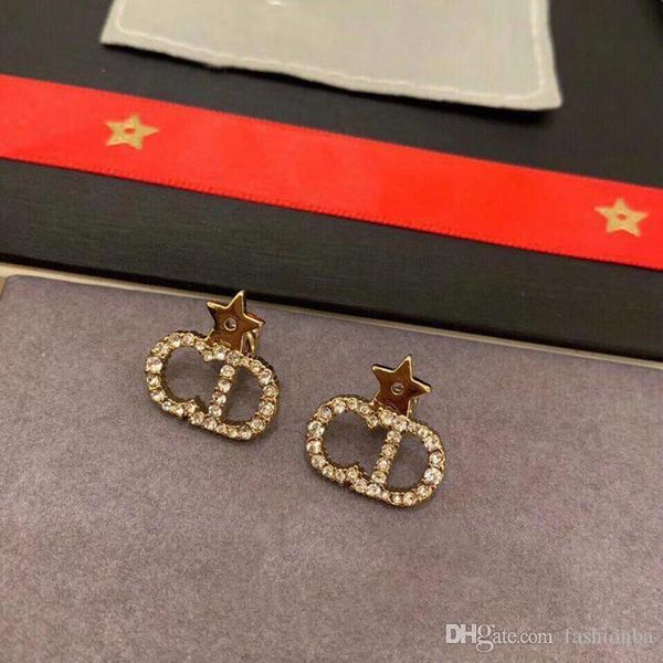 2020 925 silver clover earrings cd brand designer sterling silver stud earrings luxury designer jewelry women stud earrings
2020 925 silver clover earrings cd brand designer sterling silver stud earrings luxury designer jewelry women stud earrings