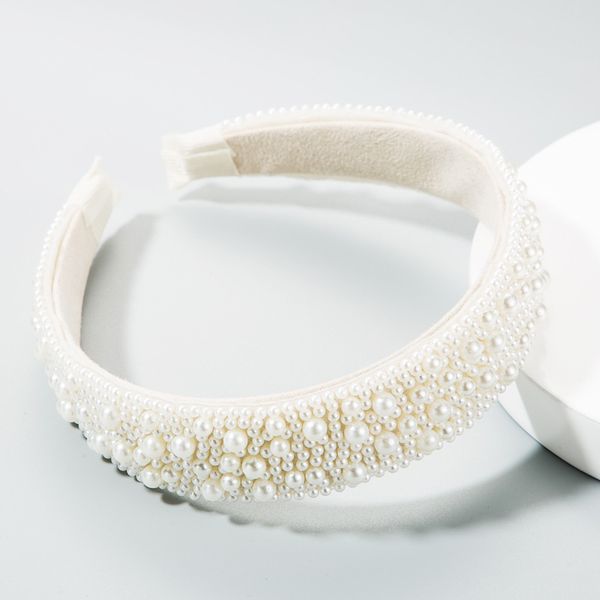za creative fan personality full pearl hair band female girl heart super flash head hoop head buckle, Silver
za creative fan personality full pearl hair band female girl heart super flash head hoop head buckle, Silver