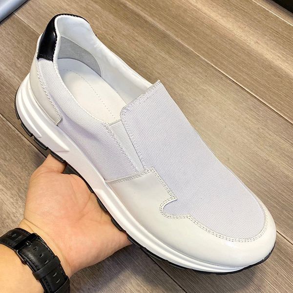the new highquality mens heavybottomed leather sports shoes canvas casual shoes comfortable sports shoes design men's casual leather qw, Black 
the new highquality mens heavybottomed leather sports shoes canvas casual shoes comfortable sports shoes design men's casual leather qw, Black