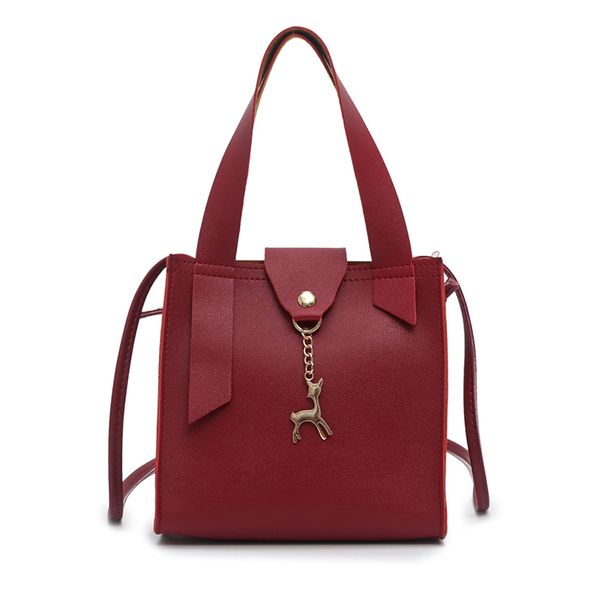 shoulder bag 2020 spring new tassel diagonal small bag korean version of simple and versatile mini bucket ladies
shoulder bag 2020 spring new tassel diagonal small bag korean version of simple and versatile mini bucket ladies