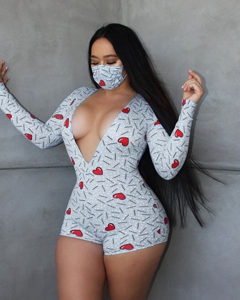 skinny peach heart long sleeve shorts rompers fashion contrast color short jumpsuits clothing for womens new style womens jumpsuits, Black;white
skinny peach heart long sleeve shorts rompers fashion contrast color short jumpsuits clothing for womens new style womens jumpsuits, Black;white