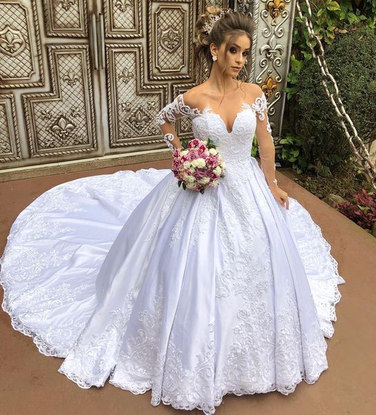 charming beaded lace backless wedding dresses sheer bateau neck appliqued bridal gowns sweep train satin robe de mariée, White
charming beaded lace backless wedding dresses sheer bateau neck appliqued bridal gowns sweep train satin robe de mariée, White