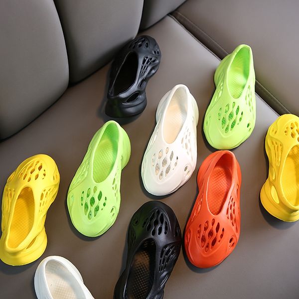 2020 new children's kengye coconut hole shoes ins boys and children's shoes ' sandals girls' sandals big children, Black;red
2020 new children's kengye coconut hole shoes ins boys and children's shoes ' sandals girls' sandals big children, Black;red