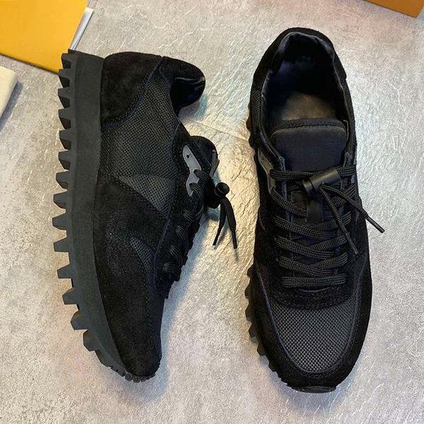 fashion brands runner sneaker men 's shoes zapatos de moda para hombre design vintage breathable comfortable lace -up casual men shoes, Black 
fashion brands runner sneaker men 's shoes zapatos de moda para hombre design vintage breathable comfortable lace -up casual men shoes, Black