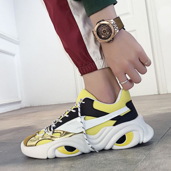 new breathable men's sport shoes trend street running shoes men outdoor sneakers rubber hard-wearing jogging
new breathable men's sport shoes trend street running shoes men outdoor sneakers rubber hard-wearing jogging