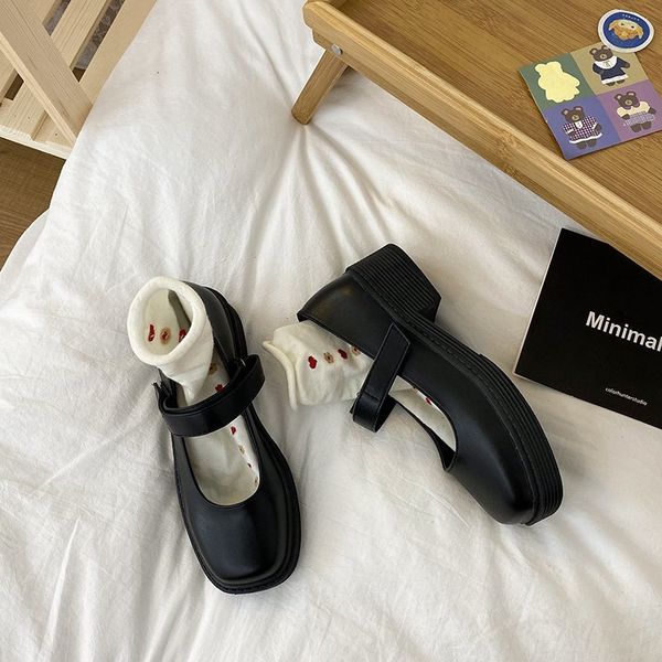 retro woman shoes beige heeled sandals med buckle strap mary jane summer heels shallow mouth 2020 women's original black medium
retro woman shoes beige heeled sandals med buckle strap mary jane summer heels shallow mouth 2020 women's original black medium