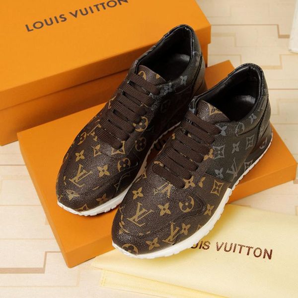 236 designer high-quality men's casual sports shoes and luxury outdoor casual shoes, the original box size is 38-45, Black
236 designer high-quality men's casual sports shoes and luxury outdoor casual shoes, the original box size is 38-45, Black