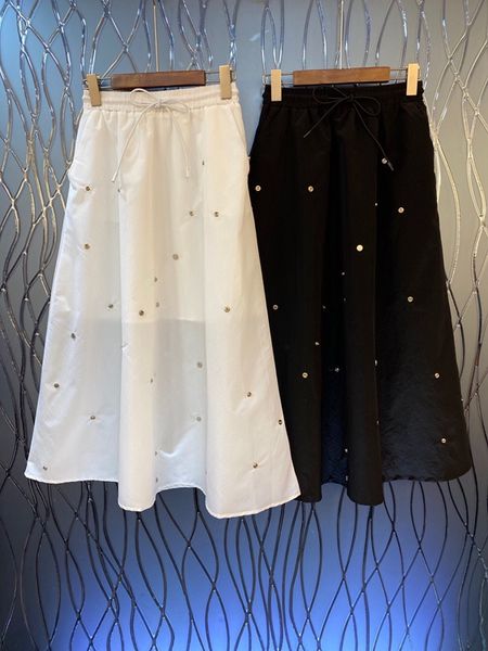 2020 spring and summer new women's drawstring lace knotted waist heavy industry dark buckle stitching solid color skirt 628, Black
2020 spring and summer new women's drawstring lace knotted waist heavy industry dark buckle stitching solid color skirt 628, Black