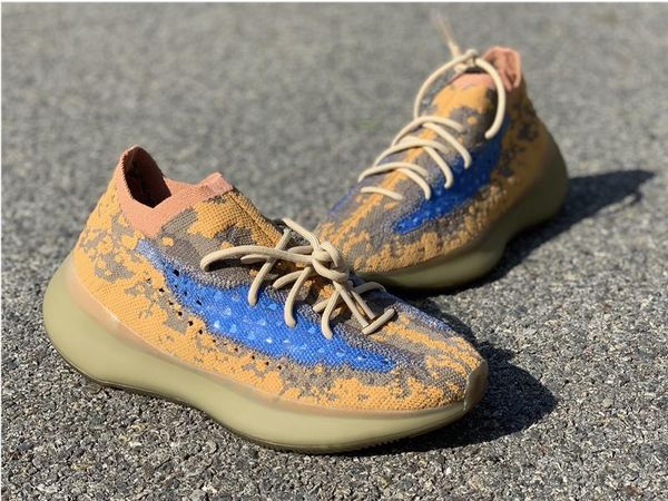 new v2 translucent tie-dye multicolor men womens running shoes v2 sulfur fy5346 oreo greygum fz5421 static 380 sneakers with box
new v2 translucent tie-dye multicolor men womens running shoes v2 sulfur fy5346 oreo greygum fz5421 static 380 sneakers with box