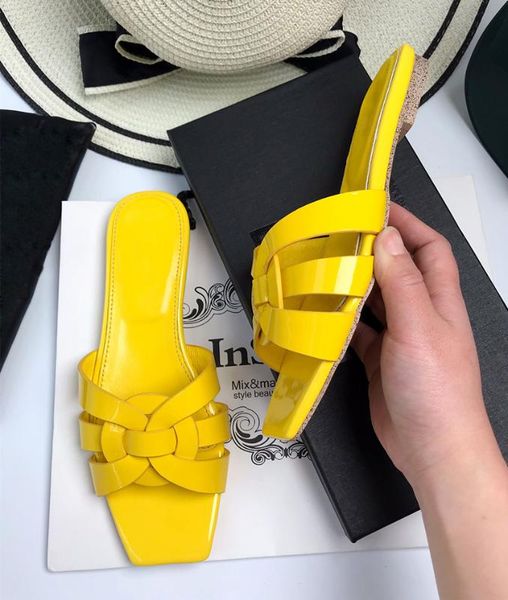 brand designer fashion leather slippers women's summer flat heel women's shoes luxury classic sandals, Black
brand designer fashion leather slippers women's summer flat heel women's shoes luxury classic sandals, Black