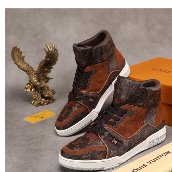 59 men's designer casual sports shoes, luxury trendy travel casual shoes, sports shoes. fast delivery in original box packaging, Black
59 men's designer casual sports shoes, luxury trendy travel casual shoes, sports shoes. fast delivery in original box packaging, Black