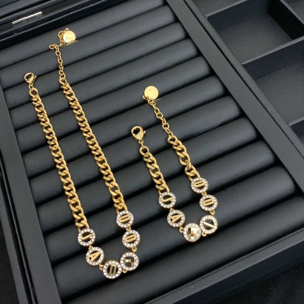 d home/di home 2020 new diamond letter necklace women's online red high version elegant women's bracelet, Black
d home/di home 2020 new diamond letter necklace women's online red high version elegant women's bracelet, Black
