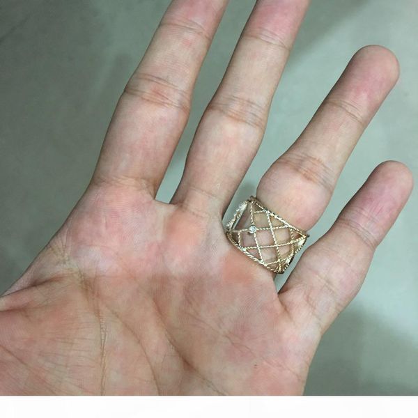 have stamps fashion gold rings bague for lady design women party wedding lovers gift jewelry for bride with box, Golden;silver
have stamps fashion gold rings bague for lady design women party wedding lovers gift jewelry for bride with box, Golden;silver