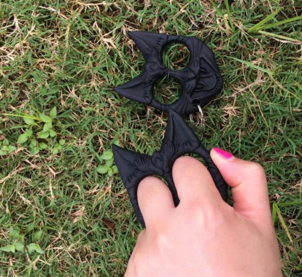 new black cat finger buckle keychain self defense ring window breaker finger ring bottle opener christmas gift self-defense key rings, Silver
new black cat finger buckle keychain self defense ring window breaker finger ring bottle opener christmas gift self-defense key rings, Silver