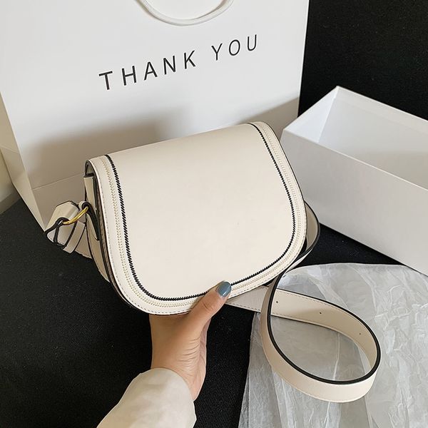 women 2020 new solid color semicircle all-match shoulder saddle simple diagonal fashion all-match saddle bag shoulder bag, White
women 2020 new solid color semicircle all-match shoulder saddle simple diagonal fashion all-match saddle bag shoulder bag, White