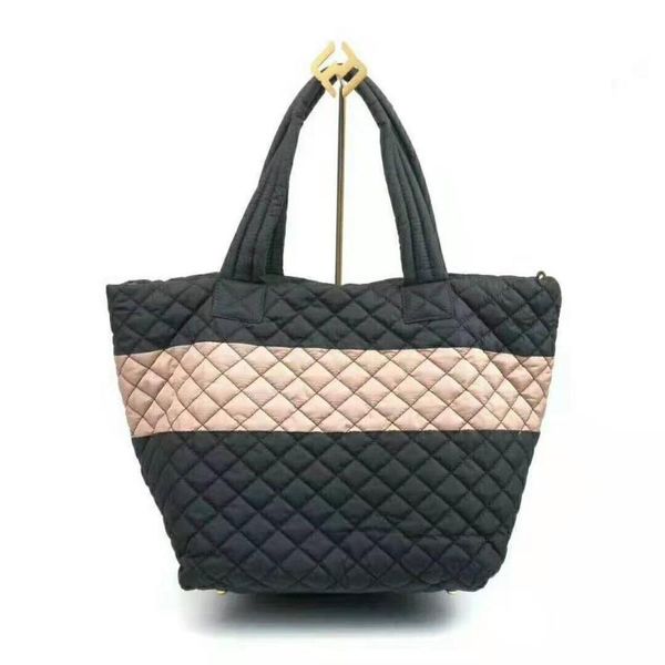 waterproof nylon woman shoulder bag diamond lattice fashion women bag soft hobo bags
waterproof nylon woman shoulder bag diamond lattice fashion women bag soft hobo bags