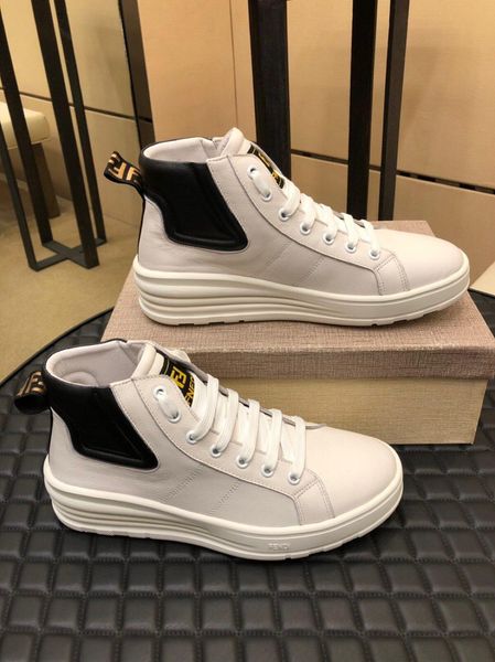 2020q autumn new high-end custom fashion leather men's casual shoes high-sneakers personality wild boots, original box packaging
2020q autumn new high-end custom fashion leather men's casual shoes high-sneakers personality wild boots, original box packaging