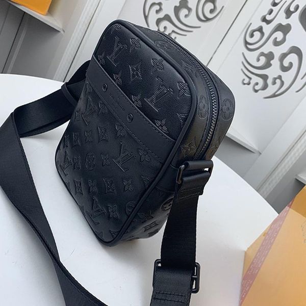 mens bag bolsa de hombro fashion design crossbody bag leather shoulder bags retro style zipper men new arrival crossbody bags
mens bag bolsa de hombro fashion design crossbody bag leather shoulder bags retro style zipper men new arrival crossbody bags
