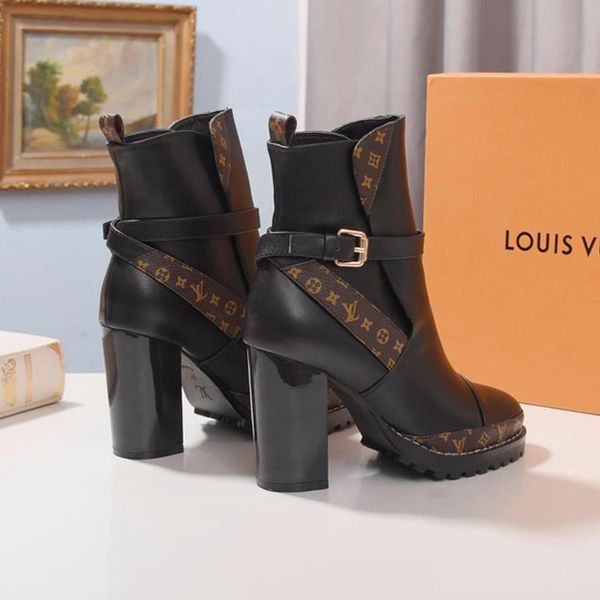 2020 womens shoes boots casual women shoes big size winter comfortable women shoes casual style with original box luxury style
2020 womens shoes boots casual women shoes big size winter comfortable women shoes casual style with original box luxury style