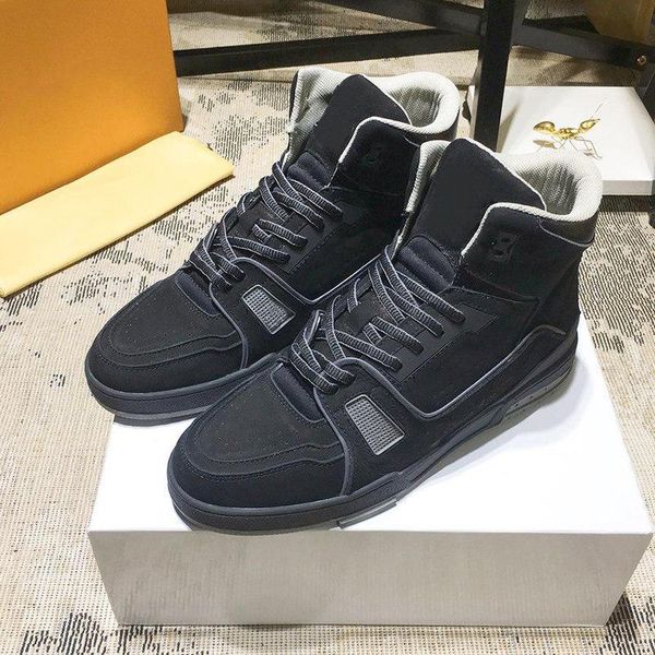 trainer sneaker boot men 's shoes drop ship fashion design comfortable footwears lightweight plus size lace -up high men shoes men, Black
trainer sneaker boot men 's shoes drop ship fashion design comfortable footwears lightweight plus size lace -up high men shoes men, Black