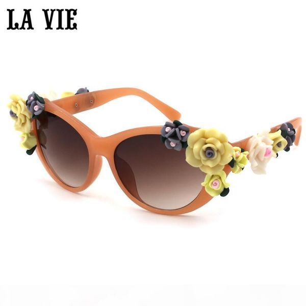 la vie мода cat eye 3d цветы солнцезащитные очки для женщин brand cолнцезащитные очки uv400 gafas де золь лави 9260, White;black
la vie мода cat eye 3d цветы солнцезащитные очки для женщин brand cолнцезащитные очки uv400 gafas де золь лави 9260, White;black