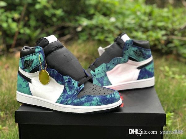 air aauthentic 1 high og retro wmns tie-dye basketball shoes white black aurora green woman man sports sneakers cd0461-100 with box
air aauthentic 1 high og retro wmns tie-dye basketball shoes white black aurora green woman man sports sneakers cd0461-100 with box