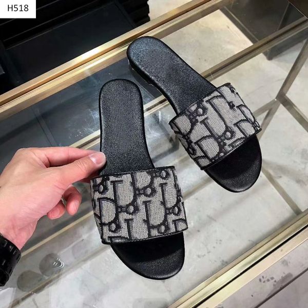 fashion classic women slippers woman shoes sandals zapatos mujer chaussure femme sapato feminino sandalias oblique series size 41, Black
fashion classic women slippers woman shoes sandals zapatos mujer chaussure femme sapato feminino sandalias oblique series size 41, Black