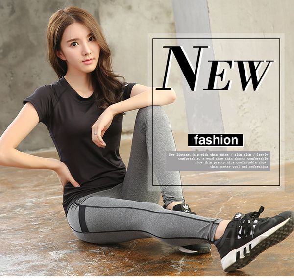 spring and summer yoga clothes elastic and breathable quick dry running fitness clothes leisure and comfortable sports short sleeves, White;black
spring and summer yoga clothes elastic and breathable quick dry running fitness clothes leisure and comfortable sports short sleeves, White;black