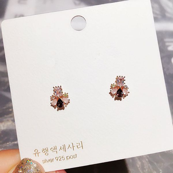 delicate colorful zircon stone earrings rose gold color geometric small stud earrings women jewelry, Golden;silver
delicate colorful zircon stone earrings rose gold color geometric small stud earrings women jewelry, Golden;silver
