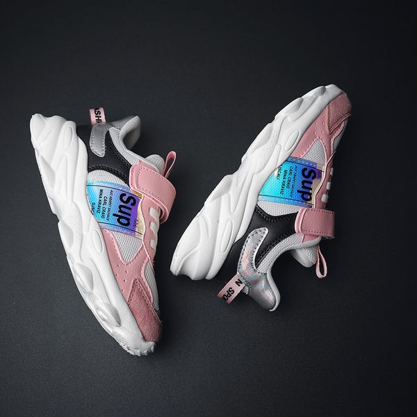2020 new children's mesh breathable laser casual sneakers light sports sports children's sneakers shoes cold sticker shoes, Black
2020 new children's mesh breathable laser casual sneakers light sports sports children's sneakers shoes cold sticker shoes, Black