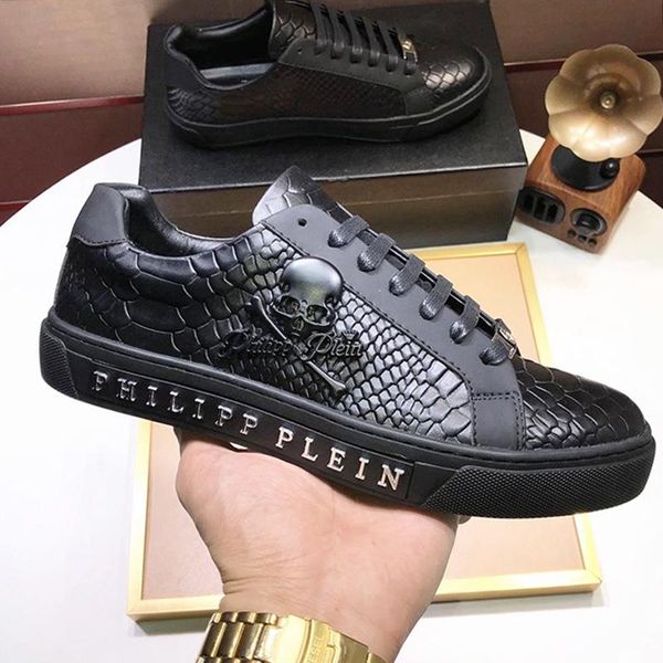 fashion luxury mens casual shoes sale low lace -up breathable lightweight comfortable design sports shoes hiking sneakers
fashion luxury mens casual shoes sale low lace -up breathable lightweight comfortable design sports shoes hiking sneakers